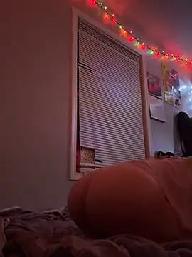 Snapshot of SexySkiBunny chatting on January 17, 2026, 2:49 am SexySkiBunny online show from January 17, 2026, 2:49 am