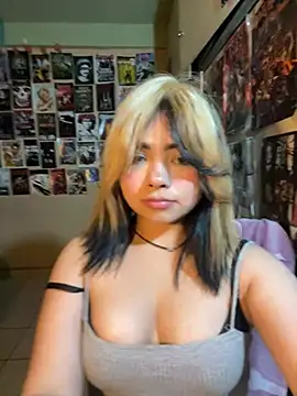 pinkybombon online show from February 5, 2026, 11:53 pm