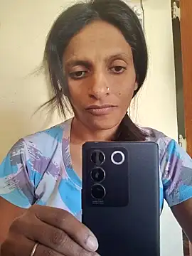 Snapshot of Nasilirani chatting on May 11, 2026, 4:07 am Nasilirani online show from May 11, 2026, 4:07 am