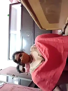 Cutiepie91 online show from January 18, 2026, 4:00 pm