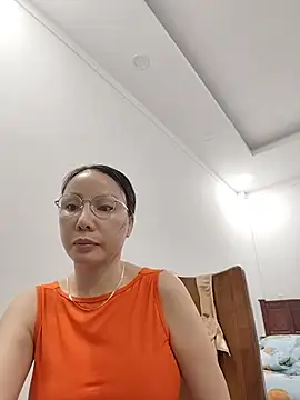 Snapshot of Famrita chatting on June 2, 2026, 3:14 pm Famrita online show from June 2, 2026, 3:14 pm