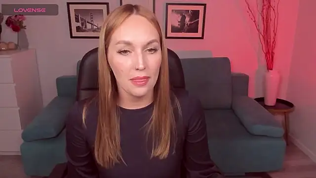 EvieMagical online show from March 24, 2026, 6:24 pm