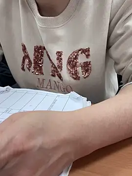 Snapshot of Donna9696 chatting on February 25, 2026, 12:53 am Donna9696 online show from February 25, 2026, 12:53 am