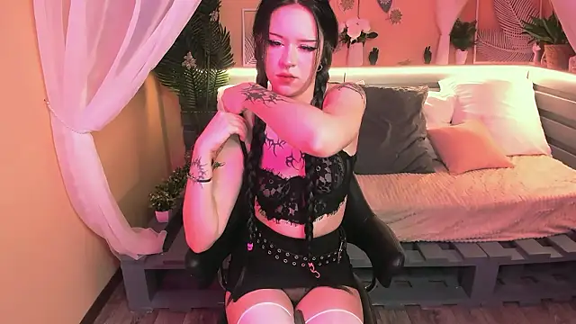 Snapshot of ArielBlis chatting on February 10, 2026, 5:00 am ArielBlis online show from February 10, 2026, 5:00 am