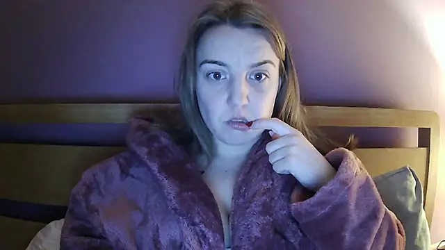 SERENALUCK2026 online show from January 18, 2026, 8:07 am