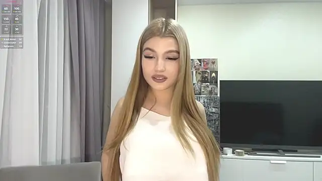 Snapshot of VeoraMuse chatting on February 24, 2026, 4:05 pm VeoraMuse online show from February 24, 2026, 4:05 pm