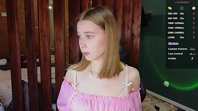 vickky shy online show from February 23, 2026, 6:38 pm