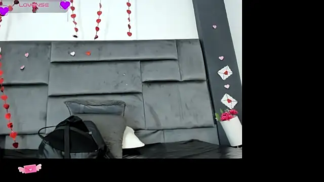 Snapshot of Liam_Grant chatting on February 26, 2026, 7:35 pm Liam Grant online show from February 26, 2026, 7:35 pm