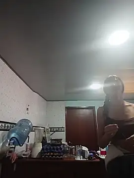 Snapshot of -Lore- chatting on February 15, 2026, 3:31 pm -Lore- online show from February 15, 2026, 3:31 pm