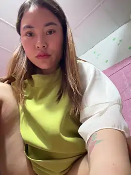 Snapshot of Bayby-xxx chatting on February 1, 2026, 7:40 am Bayby-xxx online show from February 1, 2026, 7:40 am