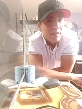 Snapshot of jheico_collins chatting on January 14, 2026, 5:29 pm jheico collins online show from January 14, 2026, 5:29 pm