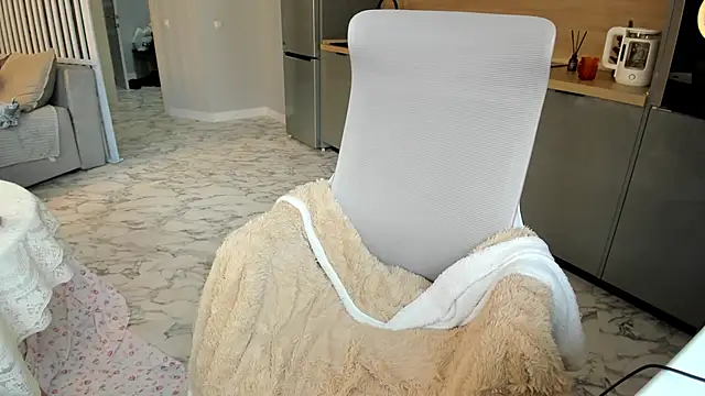 caelestisss online show from February 13, 2026, 3:46 am