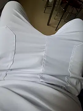 Snapshot of Ourdarksecret chatting on March 31, 2026, 6:25 am Ourdarksecret online show from March 31, 2026, 6:25 am