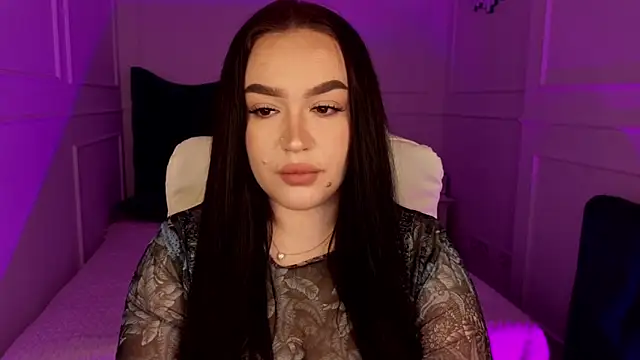 Snapshot of tinafox_ chatting on March 3, 2026, 8:31 am tinafox online show from March 3, 2026, 8:31 am