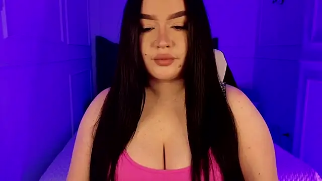 tinafox  online show from April 30, 2026, 2:34 pm