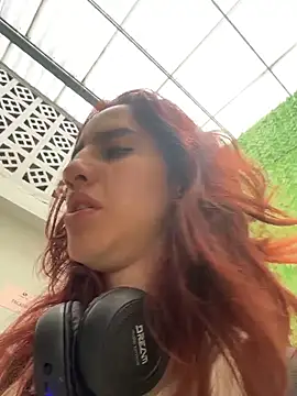 elodie rouge online show from May 8, 2026, 1:16 pm
