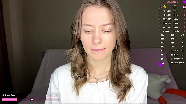 Snapshot of elsadaedra chatting on February 13, 2026, 9:16 am elsadaedra online show from February 13, 2026, 9:16 am