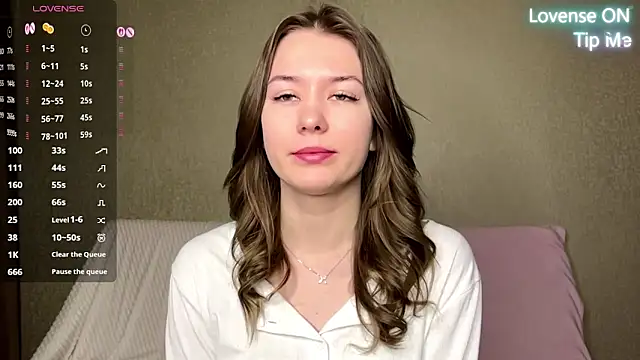 Snapshot of elsadaedra chatting on February 23, 2026, 1:08 pm elsadaedra online show from February 23, 2026, 1:08 pm