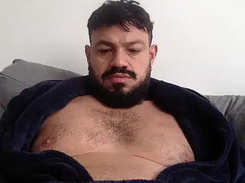 Snapshot of latinCuplex chatting on February 6, 2026, 9:12 am latinCuplex online show from February 6, 2026, 9:12 am