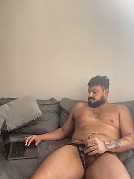 Snapshot of latinCuplex chatting on February 16, 2026, 12:01 pm latinCuplex online show from February 16, 2026, 12:01 pm