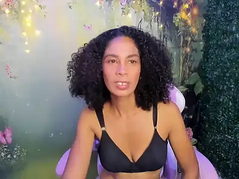 Snapshot of rosa_skinny chatting on May 9, 2026, 8:03 pm rosa skinny online show from May 9, 2026, 8:03 pm