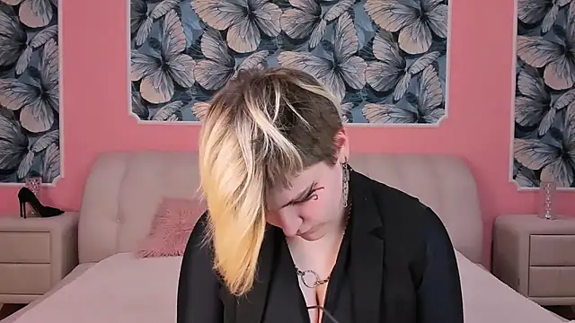 Snapshot of ABSI_GLITCH chatting on February 9, 2026, 5:22 am ABSI GLITCH online show from February 9, 2026, 5:22 am