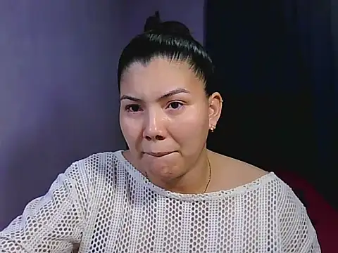 Violetta-Helena online show from March 17, 2026, 4:28 am