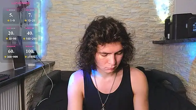 Snapshot of Dean_Raven chatting on July 20, 2026, 3:21 am Dean Raven online show from July 20, 2026, 3:21 am
