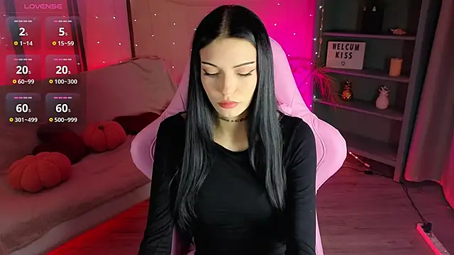 Kelly  Bunny online show from March 26, 2026, 5:35 am