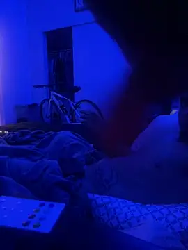 Pantieterror19 online show from April 15, 2026, 12:01 pm