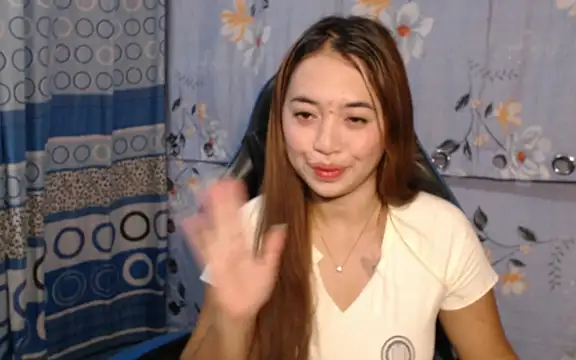 pinay mayahiga online show from March 22, 2026, 3:54 am