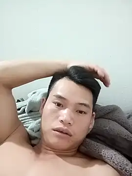 Maycute18 online show from March 21, 2026, 2:42 pm