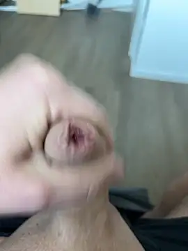 longdong00789 online show from April 7, 2026, 9:10 am