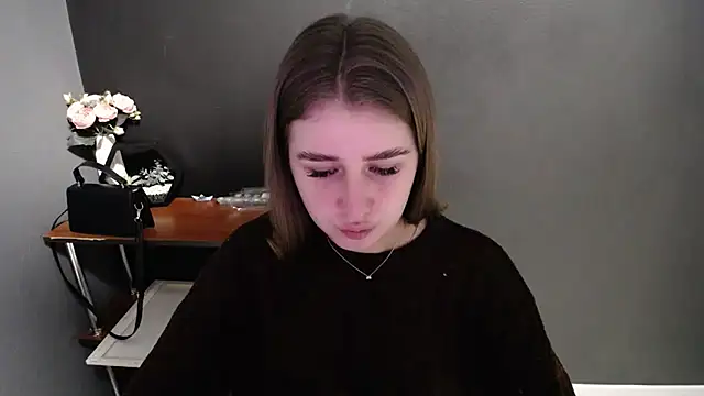 Snapshot of Sunny_siren chatting on February 23, 2026, 1:19 pm Sunny siren online show from February 23, 2026, 1:19 pm