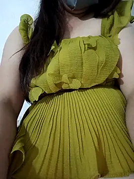 Snapshot of Elizabeth8 chatting on February 1, 2026, 2:04 pm Elizabeth8 online show from February 1, 2026, 2:04 pm