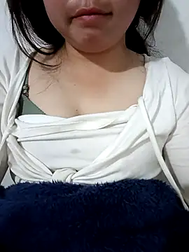 Snapshot of Elizabeth8 chatting on February 15, 2026, 11:01 pm Elizabeth8 online show from February 15, 2026, 11:01 pm