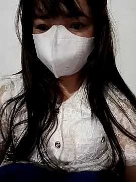 Snapshot of Elizabeth8 chatting on February 17, 2026, 10:49 pm Elizabeth8 online show from February 17, 2026, 10:49 pm