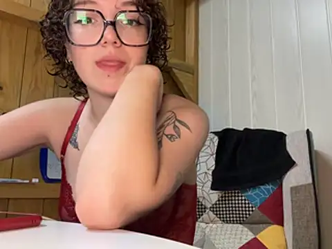 Snapshot of ju_juliette chatting on May 24, 2026, 8:03 pm ju juliette online show from May 24, 2026, 8:03 pm