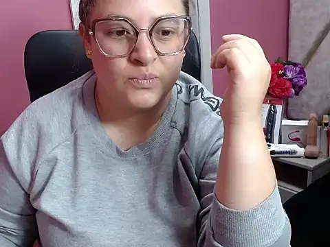 Sarah Boobs  online show from February 25, 2026, 3:05 am