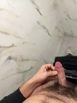 Snapshot of Ilyass_heway chatting on February 5, 2026, 2:00 pm Ilyass heway online show from February 5, 2026, 2:00 pm