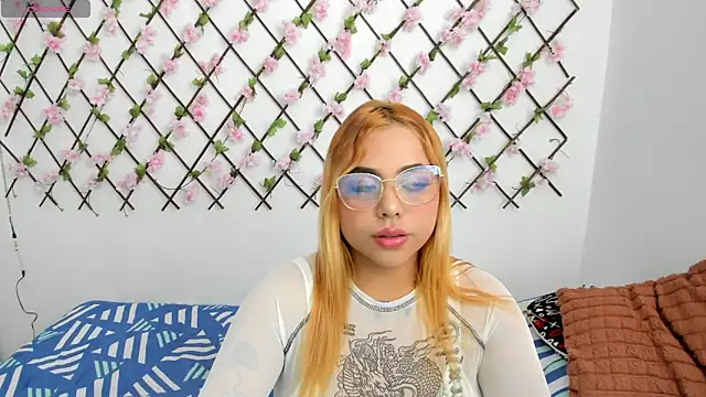 KattyDark online show from January 16, 2026, 9:08 pm