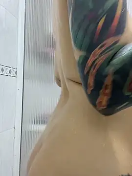 PUFF BUNNY online show from March 13, 2026, 5:47 am