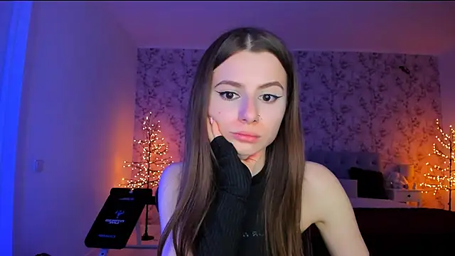 Hot Molly5 online show from May 15, 2026, 6:26 pm