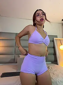 Snapshot of miss-liz- chatting on July 15, 2026, 7:41 pm miss-liz- online show from July 15, 2026, 7:41 pm