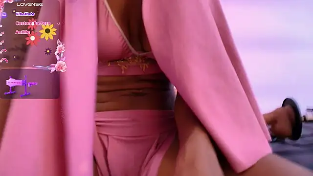 Snapshot of Amira_Alzahra chatting on February 19, 2026, 5:14 am Amira Alzahra online show from February 19, 2026, 5:14 am