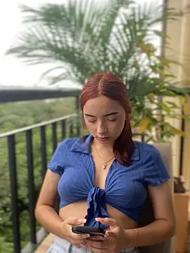 Snapshot of Carithooo chatting on February 6, 2026, 1:47 pm Carithooo online show from February 6, 2026, 1:47 pm