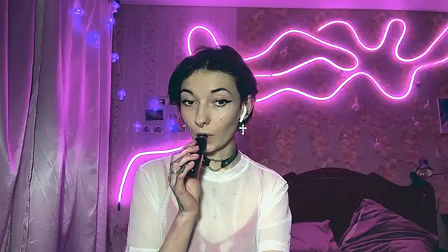 Cutle Harper online show from January 18, 2026, 2:54 pm