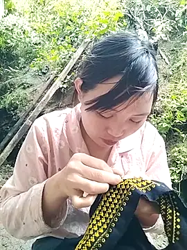 Snapshot of lia-coy chatting on February 11, 2026, 3:22 am lia-coy online show from February 11, 2026, 3:22 am