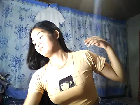 PinaySkinnyJust18 online show from March 27, 2026, 8:26 am