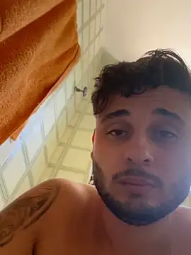 peuba12 online show from February 12, 2026, 1:39 pm